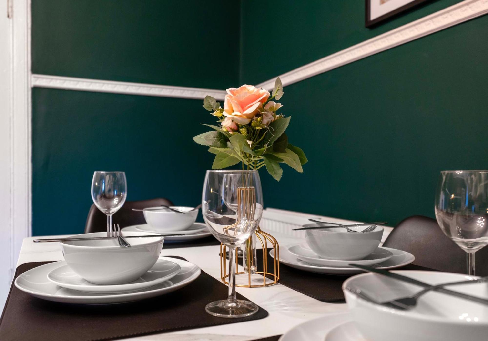 Alexander Apartment By Klass Living קואטברידג' מראה חיצוני תמונה